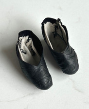 Chaussures noires anciennes d'occasion  France