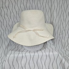 Simply styled women for sale  Stamford