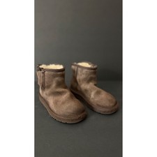 Ugg kids brown for sale  Fairfield