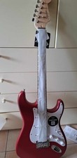 Chitarra elettrica squier usato  Cinisello Balsamo