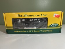 Helper service showcase for sale  Harrisonburg