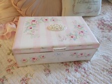 Shabby chic style for sale  Madera