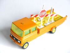 Mercedes LP 608 Schildertransporter in kommunal orange, Siku V 319 ca in 1:55! comprar usado  Enviando para Brazil