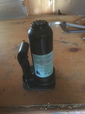 1.8 ton bottle for sale  Cambridge