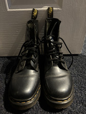 Doc martin boots for sale  FALKIRK