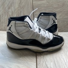 Size 10.5 air for sale  San Pablo