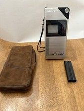 1982 Vintage Sony Watchman TV Portátil FD-210 com Estojo, Funcionando. Modelo original, usado comprar usado 1982 Vintage Sony Watchman TV Portátil FD-210 com Estojo, Funcionando. Modelo original, usado comprar usado  Enviando para Brazil