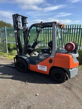 Toyota ton forklift for sale  WOLVERHAMPTON