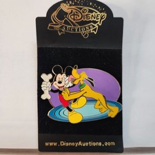 Broche de leilões Disney Pluto Gives Mickey A Lick Bone comprar usado Broche de leilões Disney Pluto Gives Mickey A Lick Bone comprar usado  Enviando para Brazil