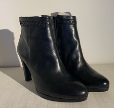 Paire bottines cuir d'occasion  Le Croisty