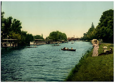 London suburbs. staines. d'occasion  Pagny-sur-Moselle