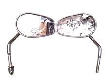 Coppia specchi mirrors usato  Italia