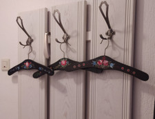 Kleiderbügel schwarz bauernma gebraucht kaufen  Ulm