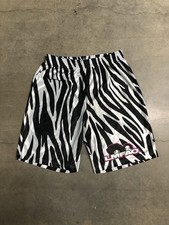 Shorts de basquete masculino 2000’s LMFAO Band Merch design zebra XL Rave EDM comprar usado Shorts de basquete masculino 2000’s LMFAO Band Merch design zebra XL Rave EDM comprar usado  Enviando para Brazil