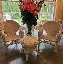 White wicker chairs for sale  Glastonbury