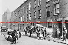 F002052 dustmen dust for sale  MAIDSTONE