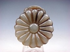 Pingente antigo esculpido em pedra de jade nefrite pétalas de flores em forma #11132404 comprar usado  Enviando para Brazil