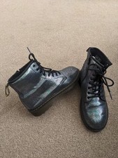 Women youth martens for sale  SWAFFHAM