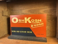 Usado, Placa de roupas Osh Kosh display de bancada comprar usado  Enviando para Brazil