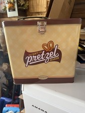 Lanches de cozinha vintage Nostalgia Electrics macios pretzel macios comprar usado  Enviando para Brazil