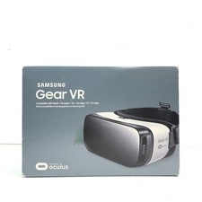 Samsung gear smartphone for sale  Chantilly