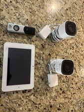 Cámaras Alarm.com con panel de control y timbre segunda mano  Embacar hacia Mexico