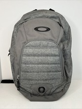 Mochila Oakley cinza 20” viagem escolar laptop iPad bolso comprar usado  Enviando para Brazil