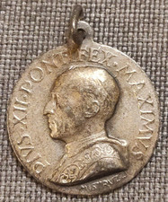 Antica medaglia papa usato  Roma