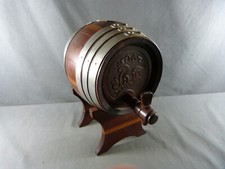 Barril francês, barril de carvalho antigo circulado em ferro em seu suporte datado de 1967 BF comprar usado  Enviando para Brazil