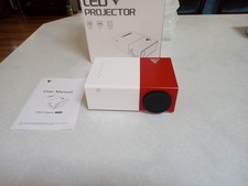 Mini projetor com suporte para projetor portátil Wi-Fi 1080P comprar usado  Enviando para Brazil
