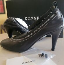 Authentic chanel leather d'occasion  Expédié en Belgium