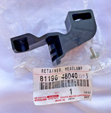 Lexus retainer headlamp for sale  DEREHAM