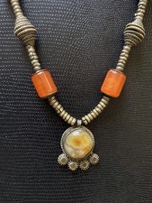 Collier ethnique ancien d'occasion  Paris XVII