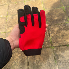 Work gloves gardening for sale Work gloves gardening for sale  NEW MALDEN