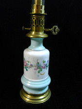 Ancienne lampe petrole d'occasion Ancienne lampe petrole d'occasion  Équeurdreville-Hainneville