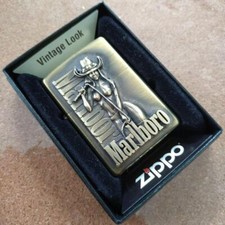 Zippo marlboro metal d'occasion  Expédié en Belgium