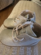 Little girls uggs for sale  Poplar Bluff