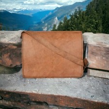 Tasche leder messenger gebraucht kaufen  Langenlonsheim
