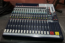 mixer 16 canali usato mixer 16 canali usato Roma