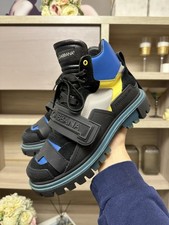 Botas de rastreamento Dolce Gabbana couro multicoloridas tamanho 9 bom estado tamanho 42  comprar usado Botas de rastreamento Dolce Gabbana couro multicoloridas tamanho 9 bom estado tamanho 42  comprar usado  Enviando para Brazil