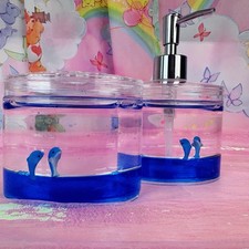 Usado, Conjunto de dispensador de sabonete e escova de dentes Frutiger Aero Aquatic Dolphin comprar usado  Enviando para Brazil