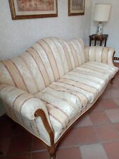 Divano posti primi usato  Pontassieve