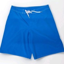 Costume uomo pantaloncino usato Costume uomo pantaloncino usato  Guidonia Montecelio