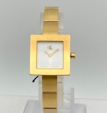Relógio feminino Calvin Klein quartzo NOS minimalista tom dourado mostrador branco fabricado na Suíça comprar usado  Enviando para Brazil