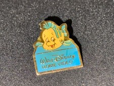 Pins badge enamel d'occasion  Strasbourg-