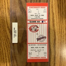 padres season tickets for sale  Collegeville