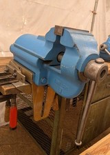Schraubstock industrie awt gebraucht kaufen  Göttin, -Neustadt