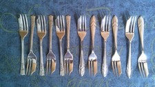 Sets pastry cake for sale  HELSTON