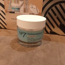 No7 hydra luminous for sale  NOTTINGHAM