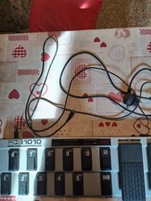 Behringer effetti chitarra usato  Torino